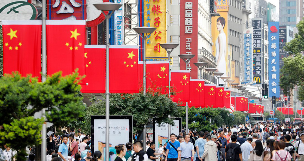 Shanghai renews landscape to celebrate National Day