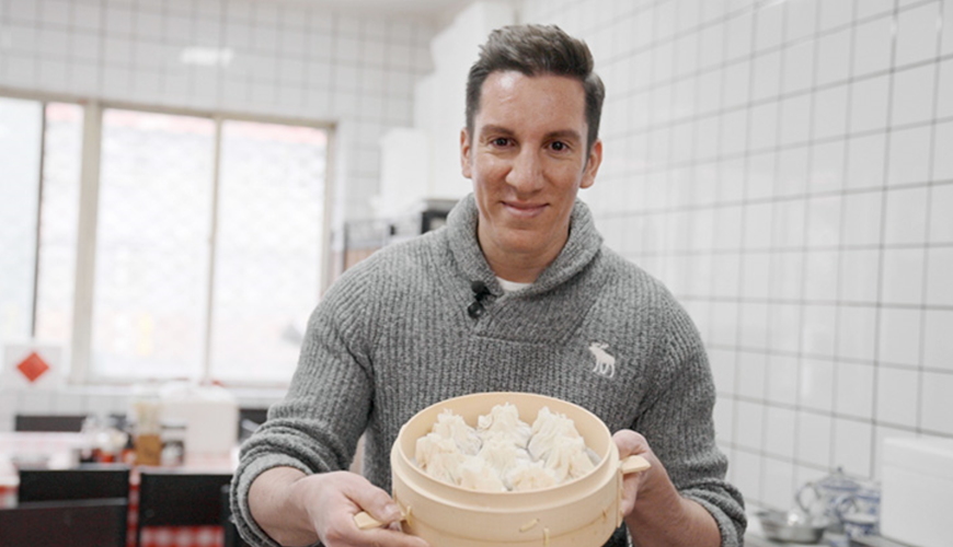 A local feast of shaomai in Hohhot