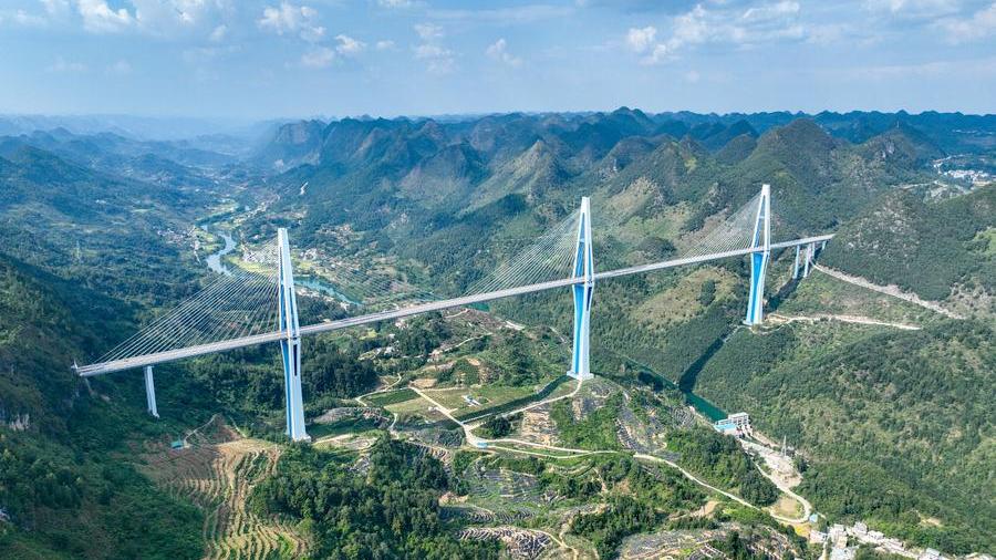 Construction on Chinese-built bridge in Tanzania completed