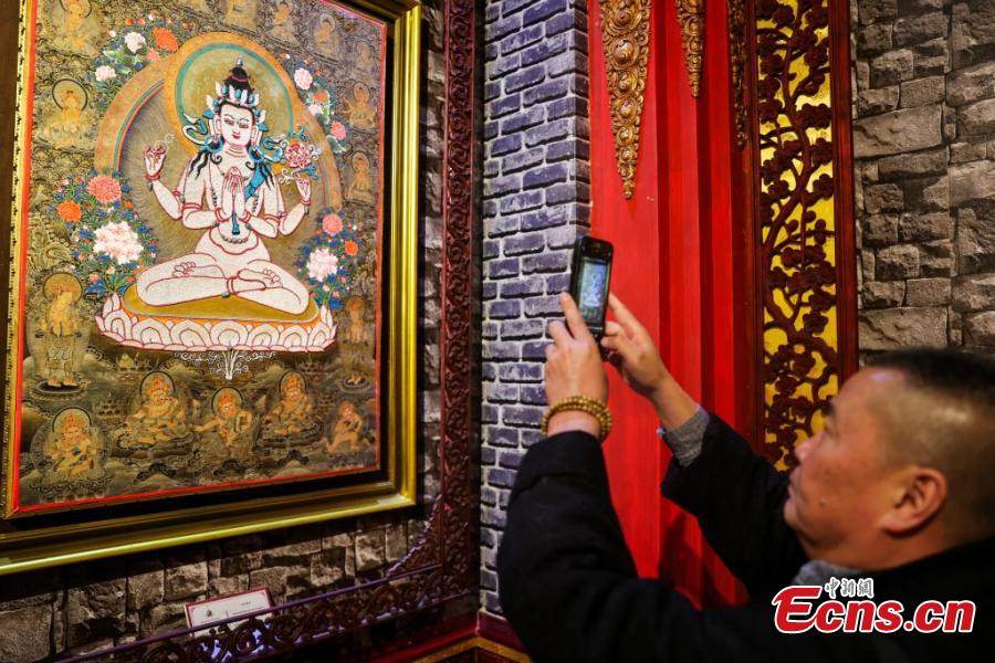 Delicate thangka paintings in NW China's Qinghai